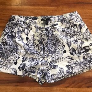 Flower shorts